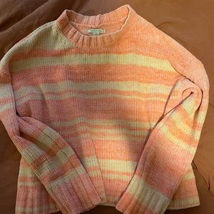 American eagle sweater